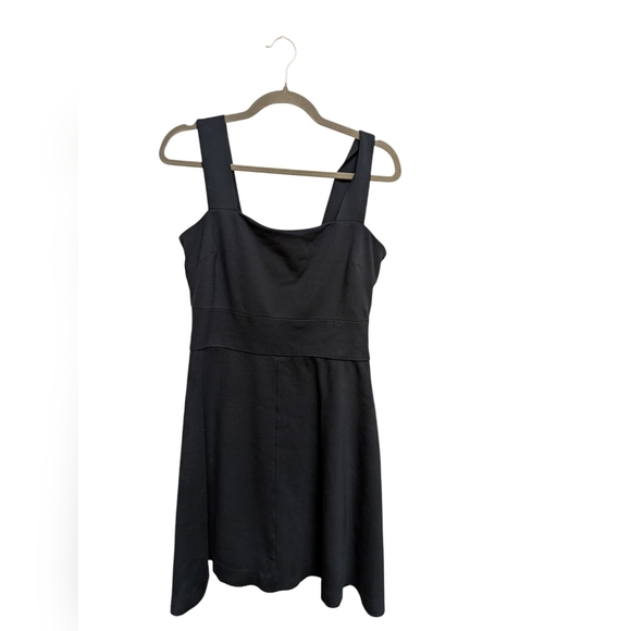 Banana Republic Black Dress Office Career Sleeveless Fit & Flare Whimsey Goth S8 - Picture 1 of 4